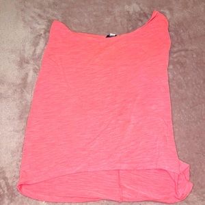 this is a off the shoulder top from american eagle